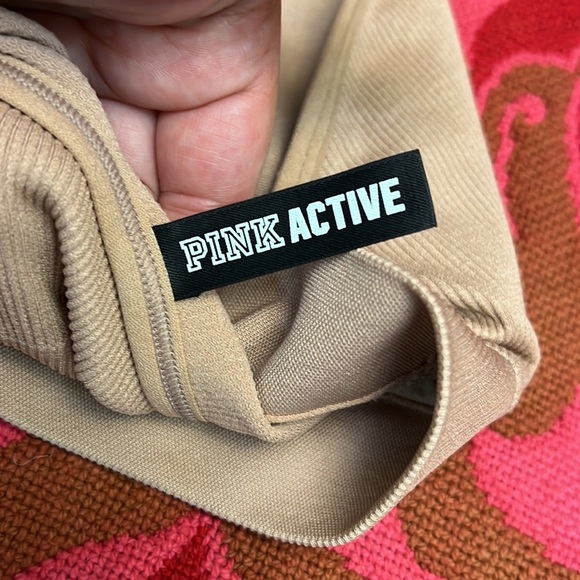 PINK VICTORIAS SECRET ACTIVE SET TAN SIZE SMALL - Picture 13 of 16